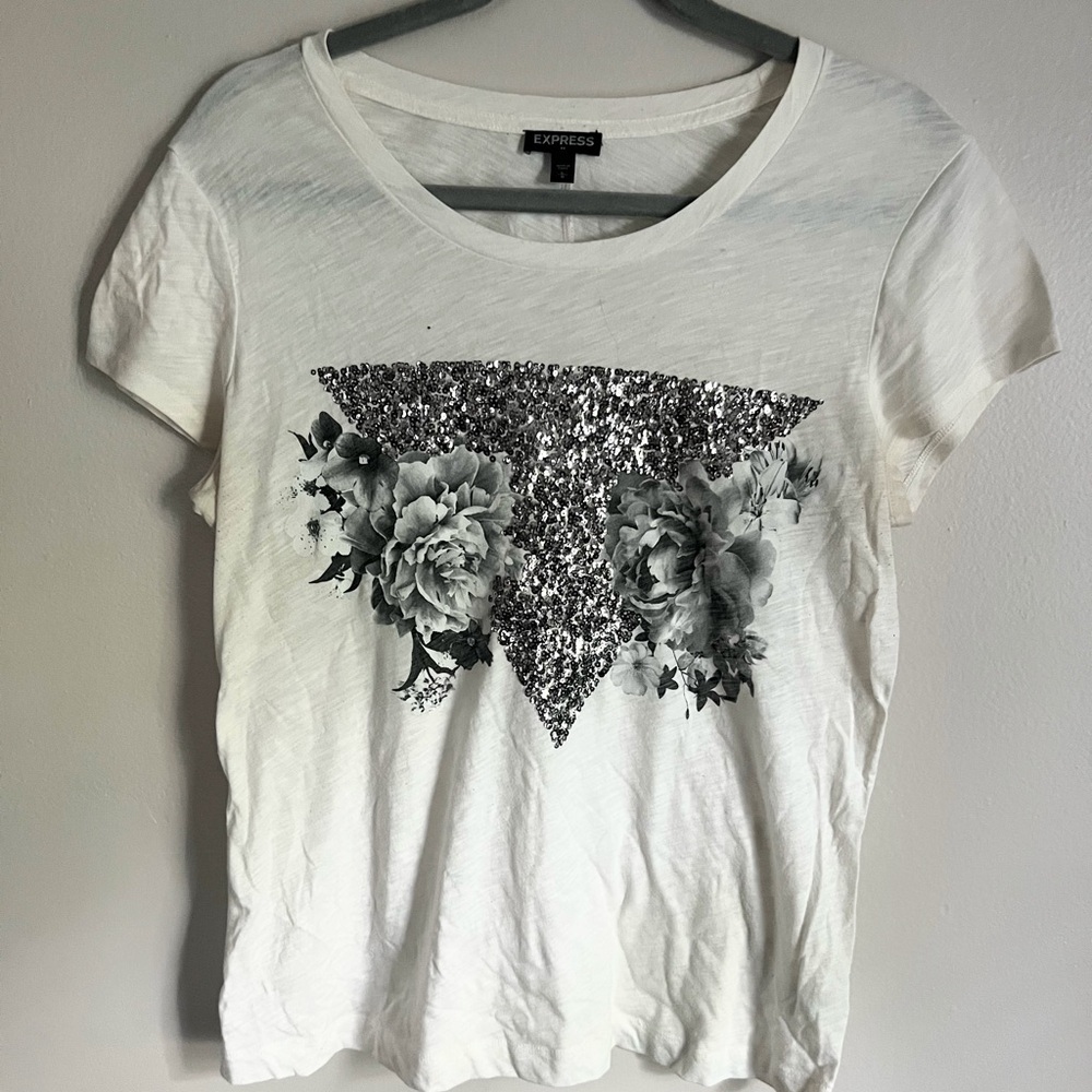 Express White Sequin Floral Women's Tee